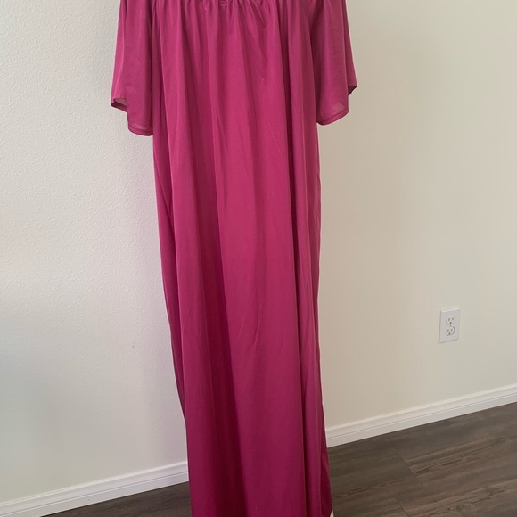 Night Gown - Picture 4 of 8